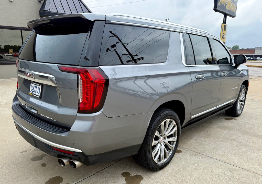2021 GMC Yukon Image 7