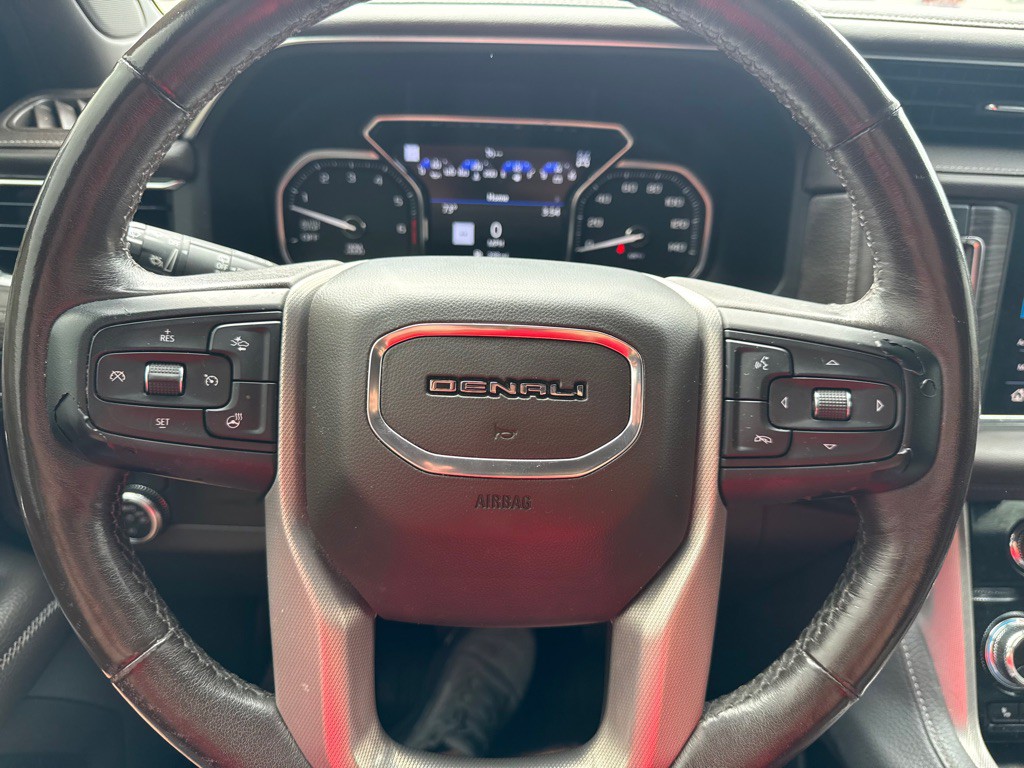 2021 GMC Yukon Image 14