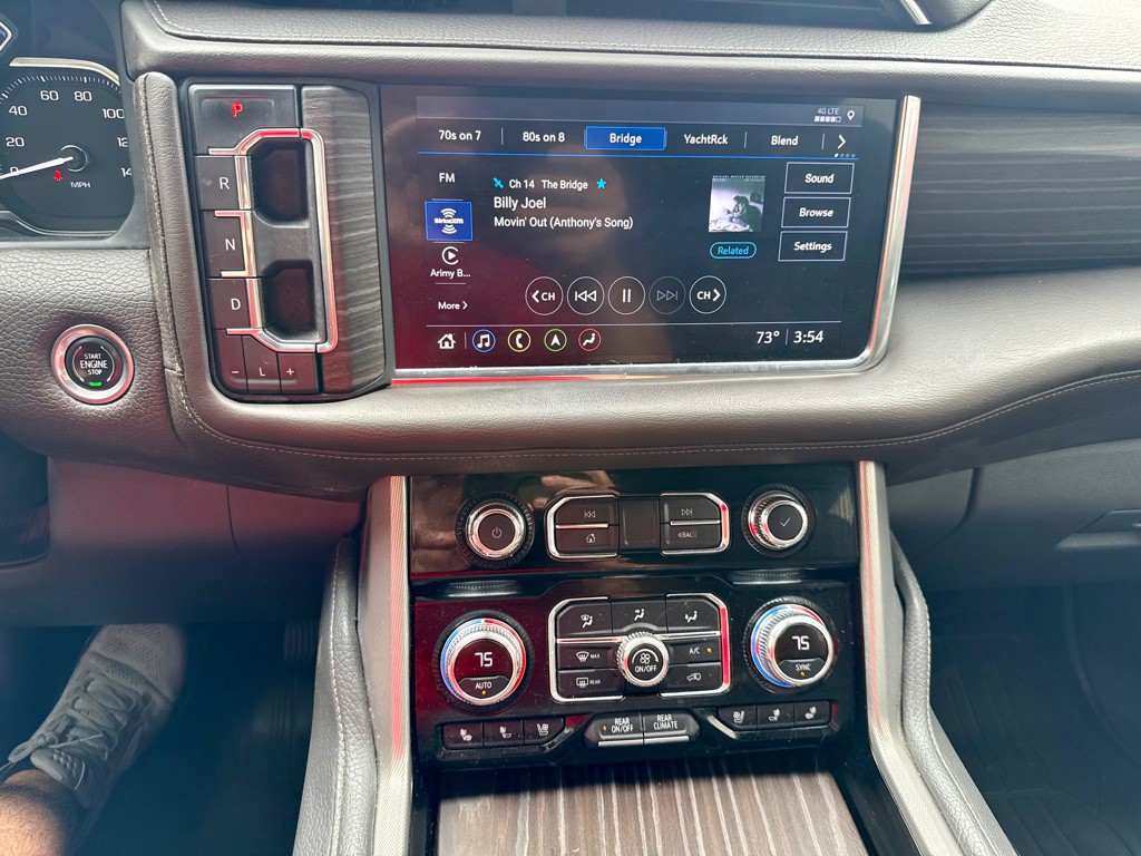 2021 GMC Yukon Image 15