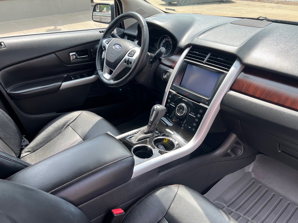 2013 Ford Edge Image 12