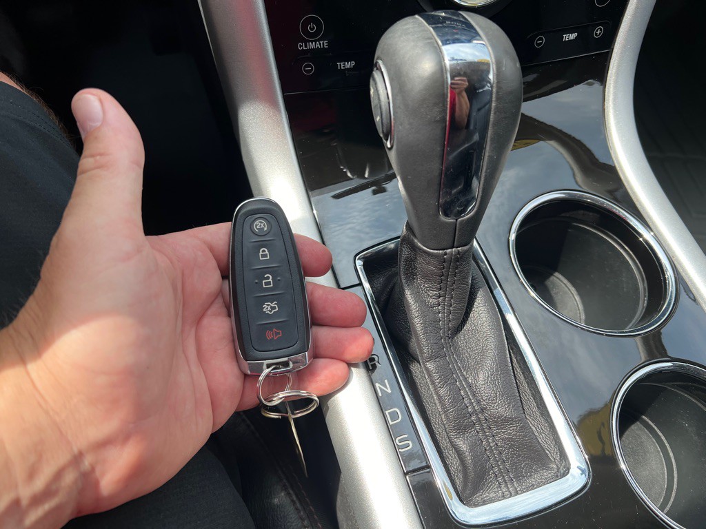 2013 Ford Edge Image 24