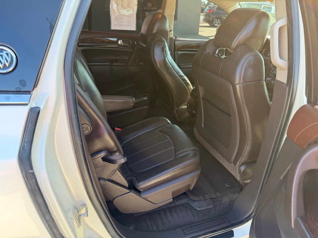 2013 Buick Enclave Image 15