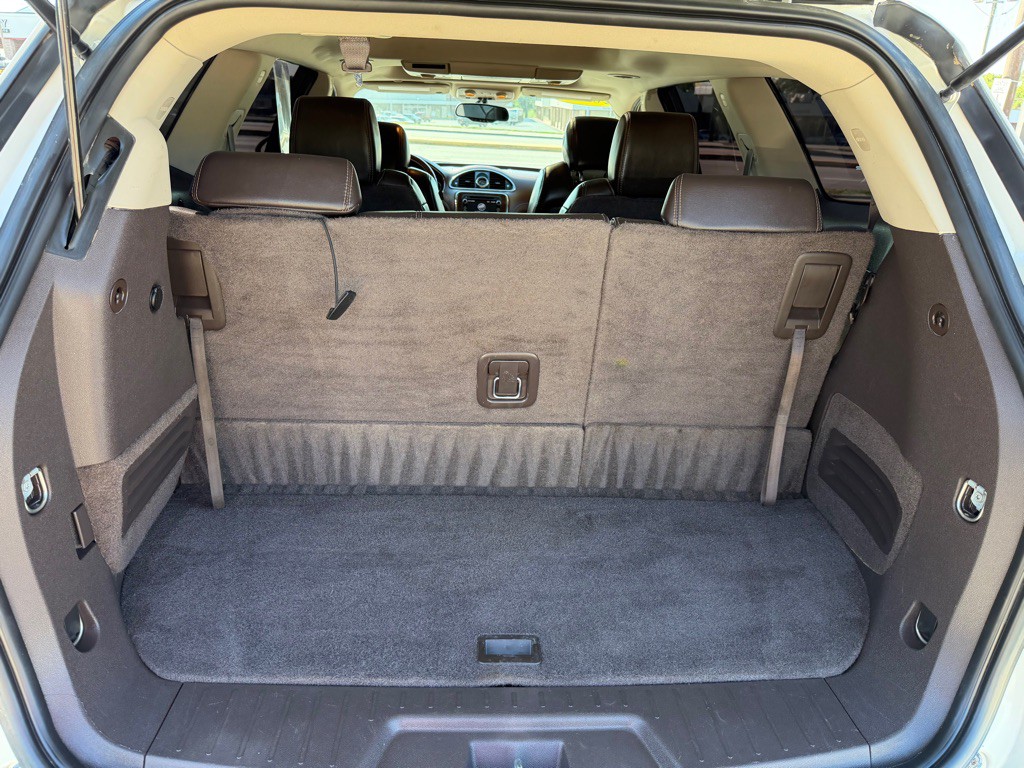 2013 Buick Enclave Image 23