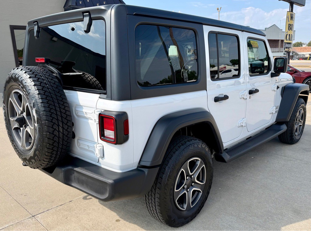 2021 Jeep Wrangler Unlimited Image 7