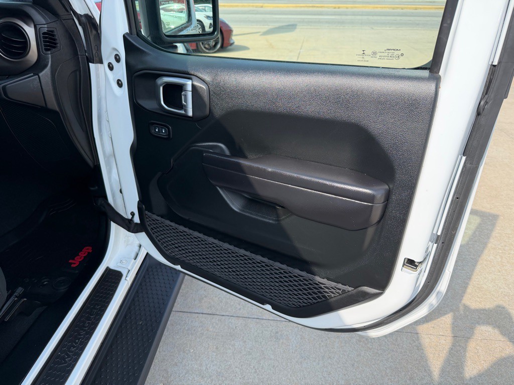 2021 Jeep Wrangler Unlimited Image 9