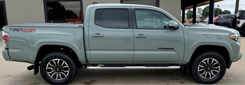 2022 Toyota Tacoma Image 8