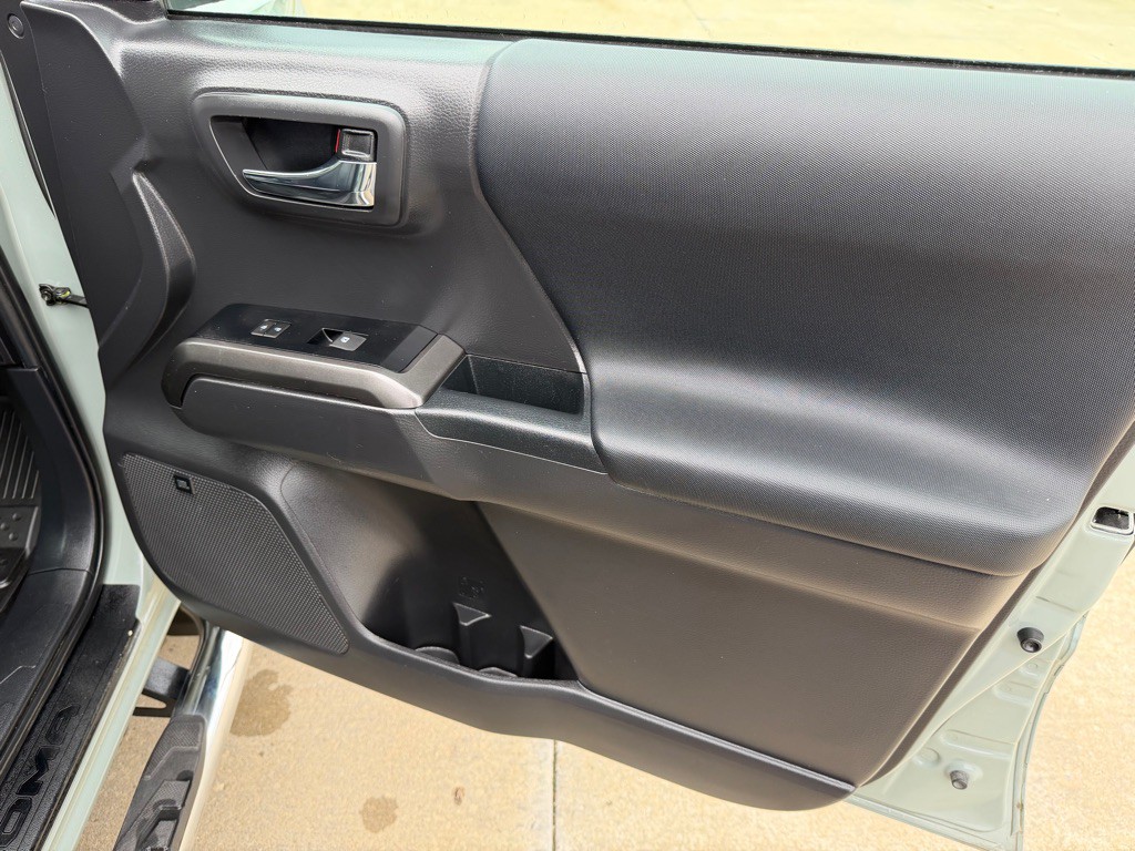 2022 Toyota Tacoma Image 11