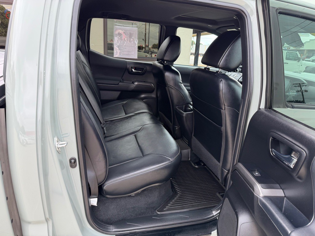 2022 Toyota Tacoma Image 15