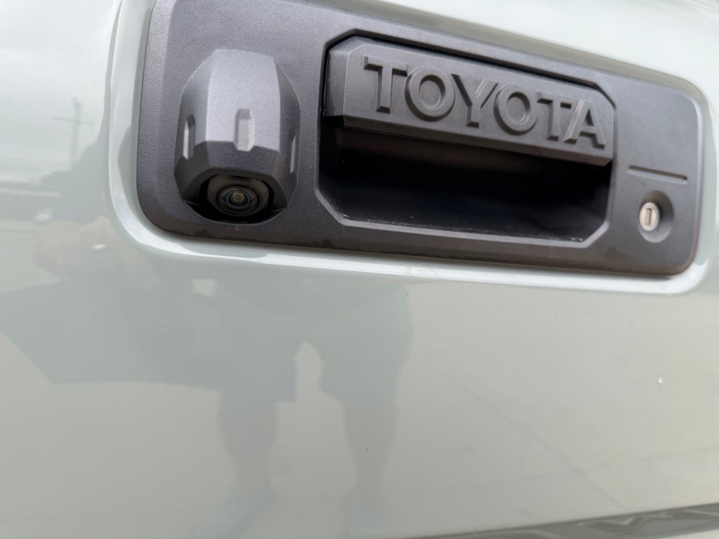 2022 Toyota Tacoma Image 19