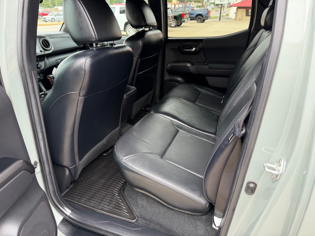 2022 Toyota Tacoma Image 22