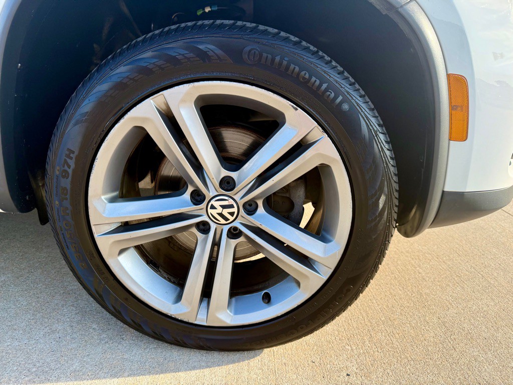 2017 Volkswagen Tiguan Image 9