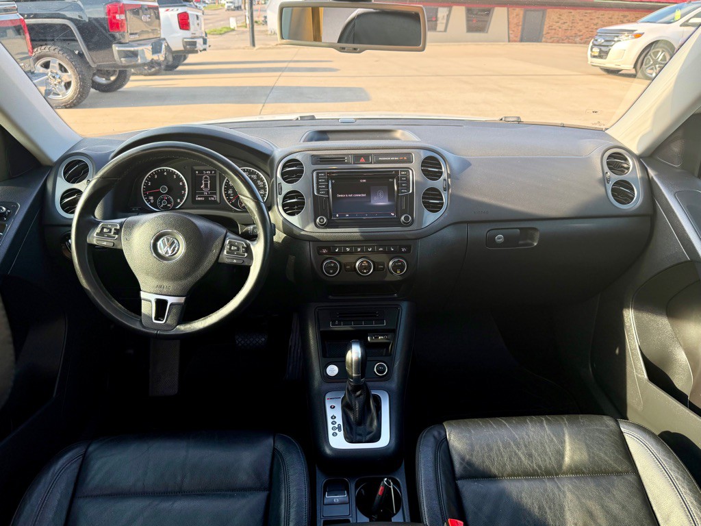 2017 Volkswagen Tiguan Image 17
