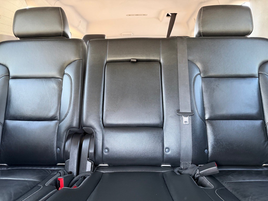 2019 Chevrolet Suburban Image 30