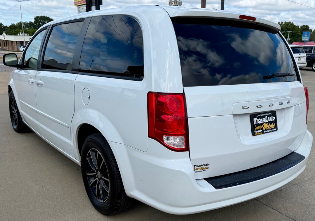 2016 Dodge Grand Caravan Image 5