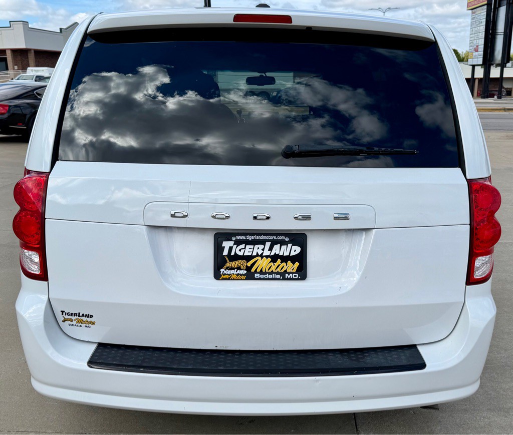 2016 Dodge Grand Caravan Image 6