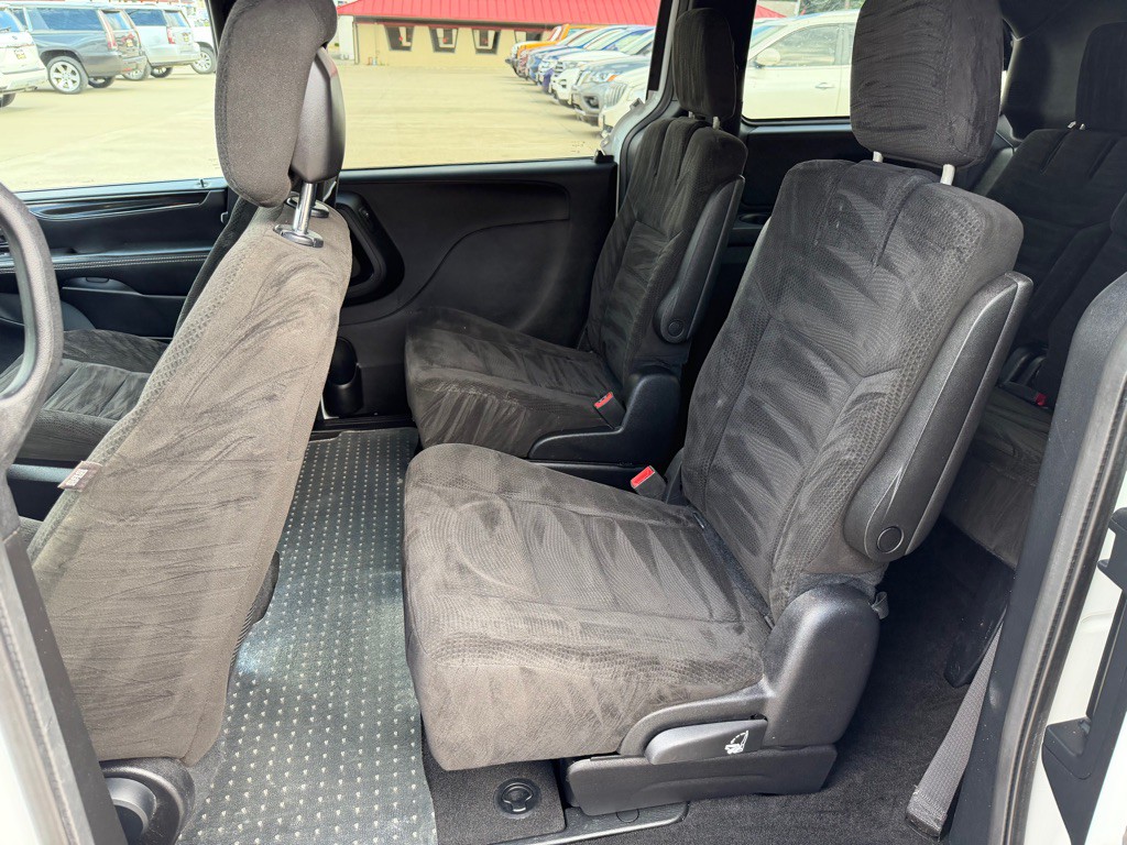 2016 Dodge Grand Caravan Image 17