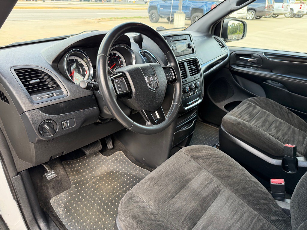 2016 Dodge Grand Caravan Image 19