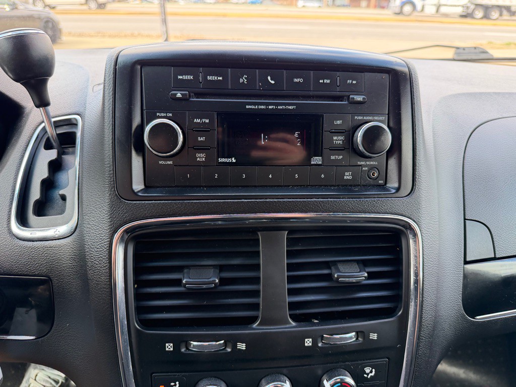 2016 Dodge Grand Caravan Image 23