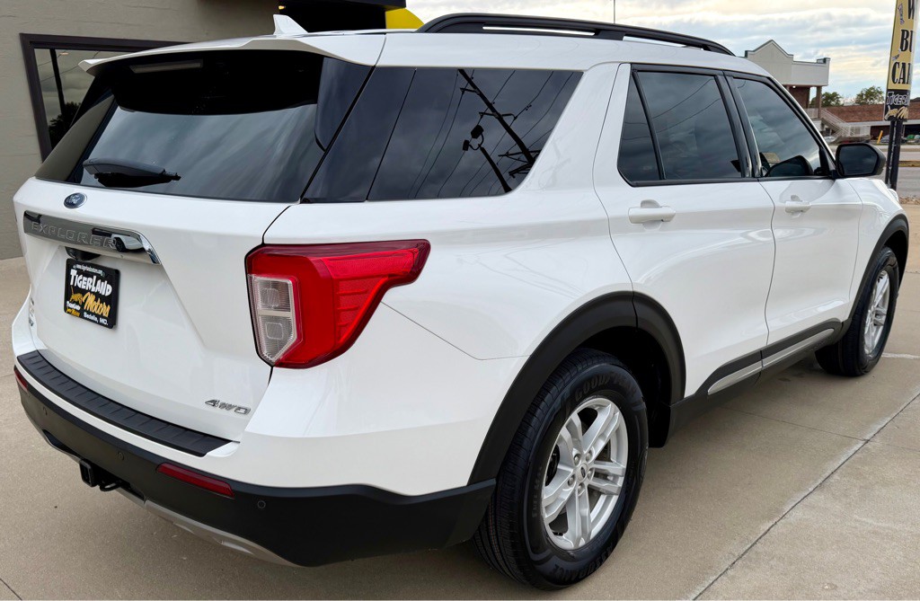 2021 Ford Explorer Image 7