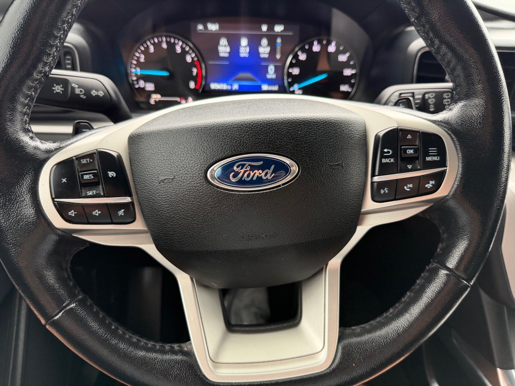 2021 Ford Explorer Image 32