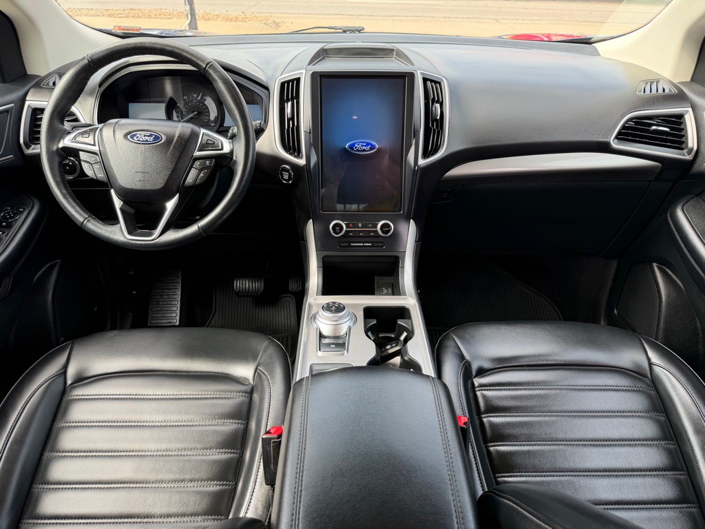 2023 Ford Edge Image 14