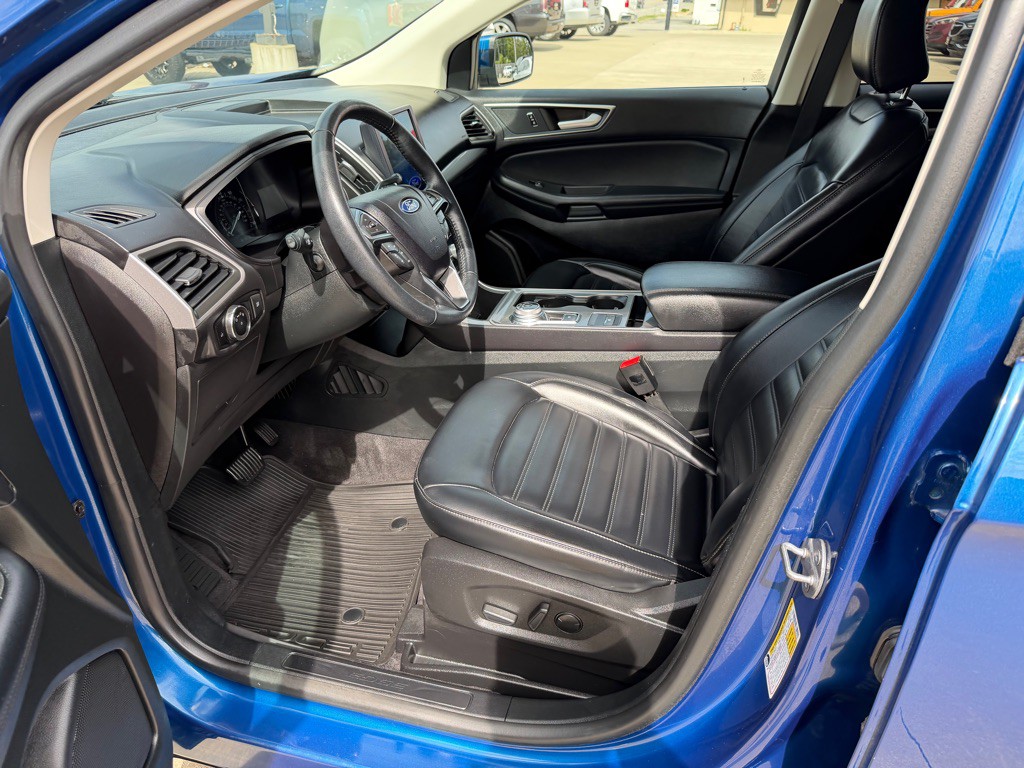 2023 Ford Edge Image 20