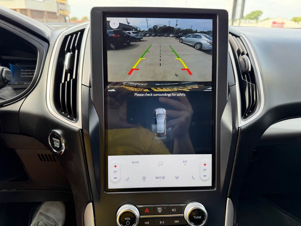 2023 Ford Edge Image 24