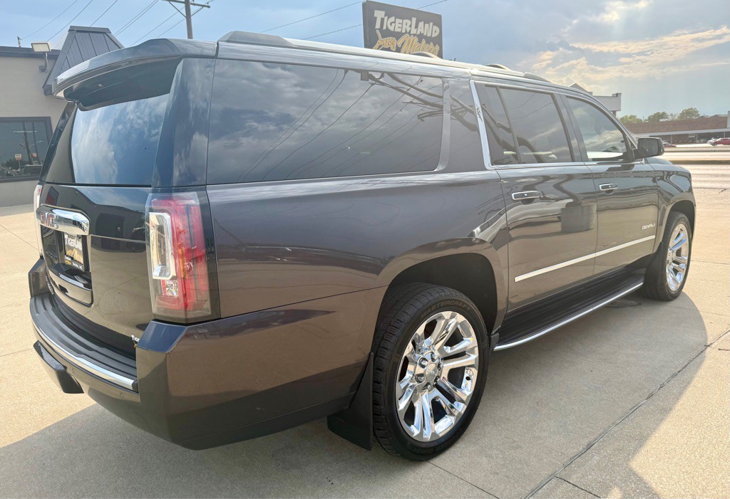 2016 GMC Yukon Image 8