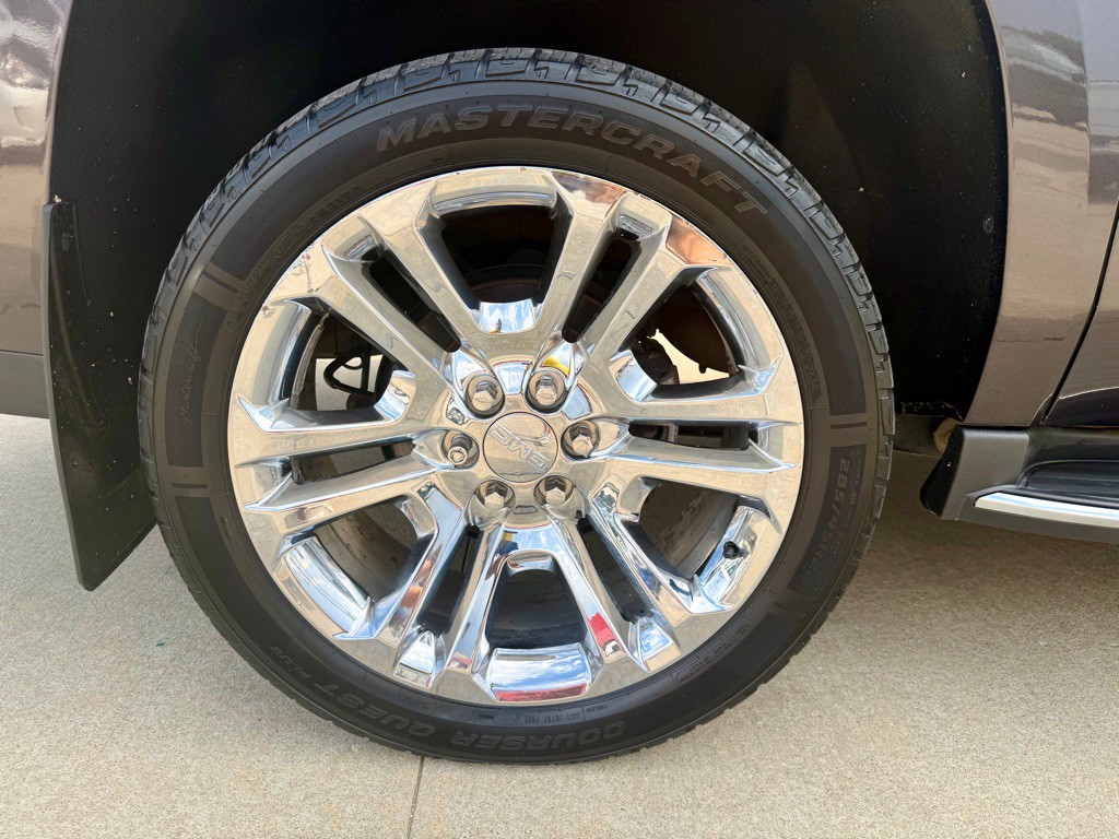 2016 GMC Yukon Image 12