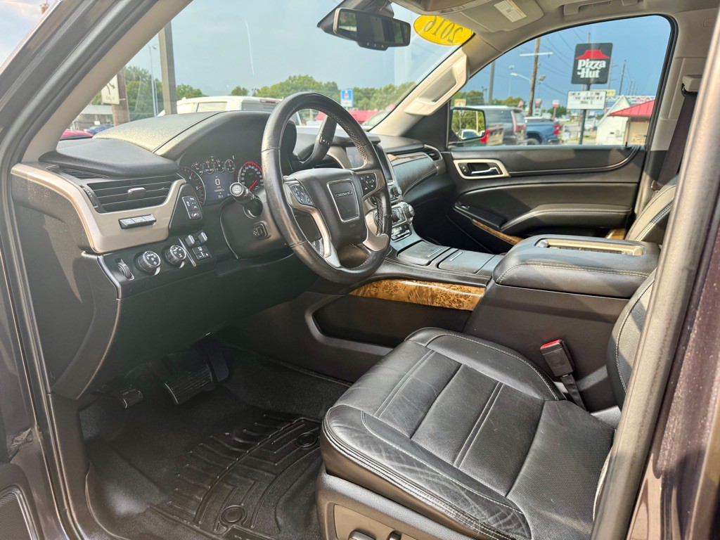 2016 GMC Yukon Image 15