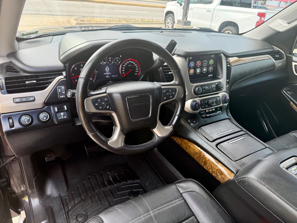 2016 GMC Yukon Image 19