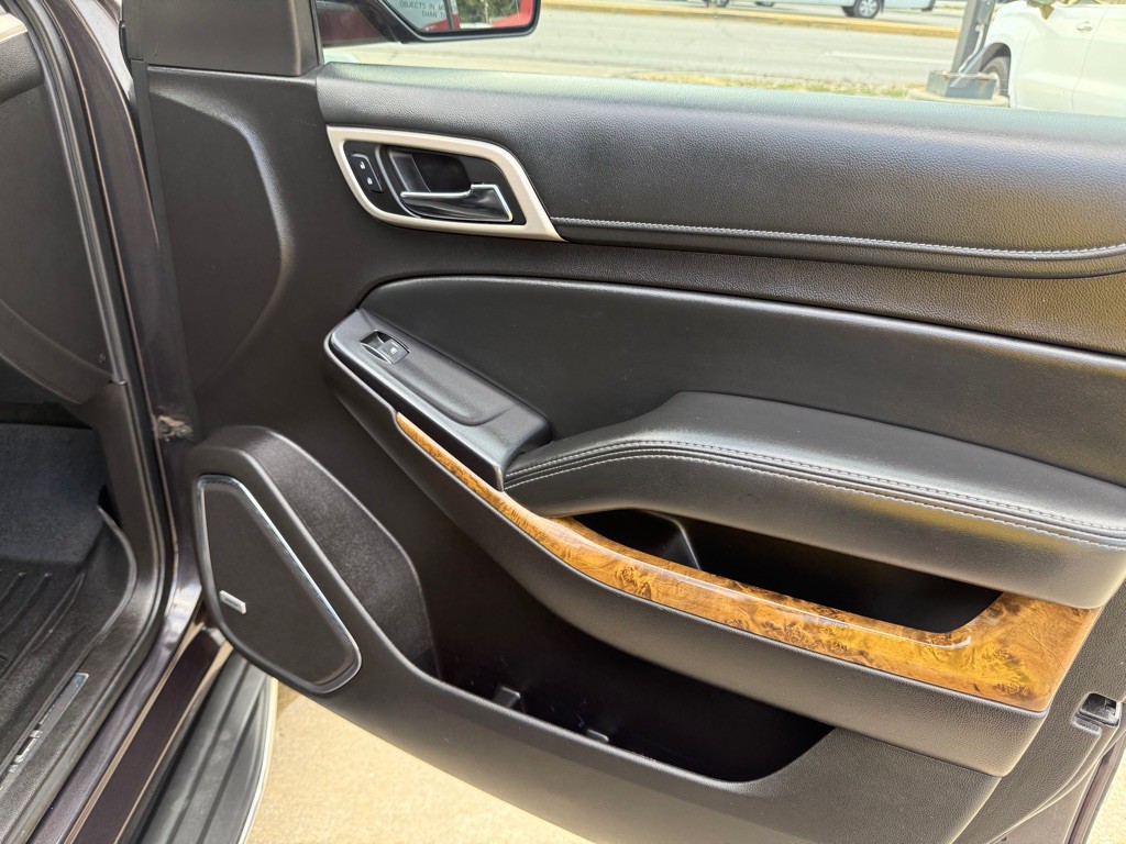 2016 GMC Yukon Image 29