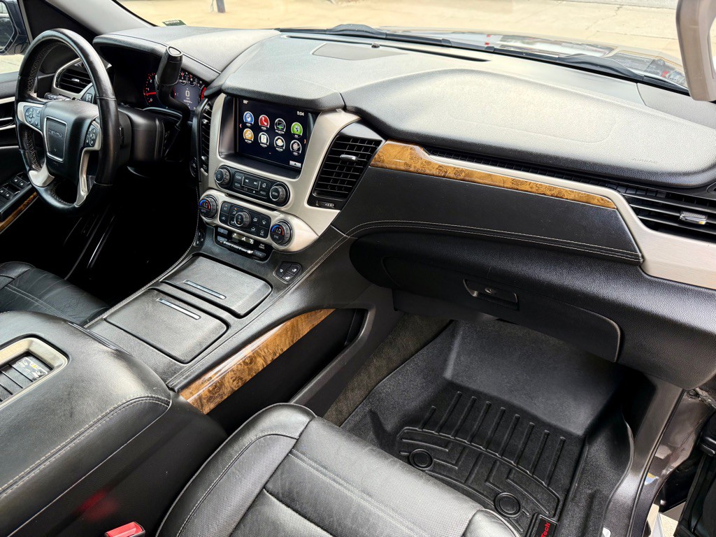 2016 GMC Yukon Image 31