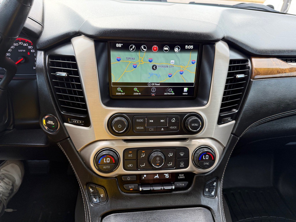 2016 GMC Yukon Image 40