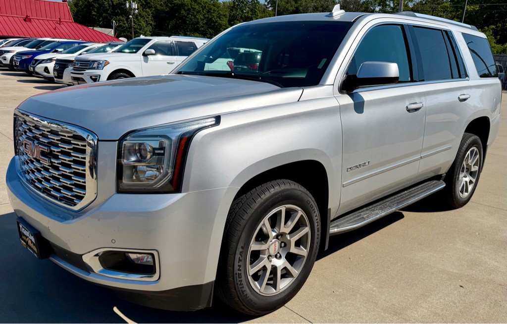 2018 GMC Yukon Image 3