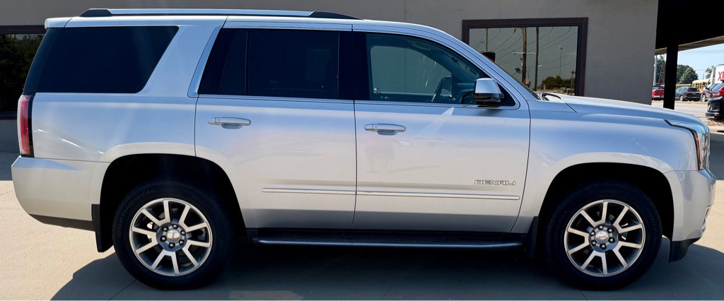 2018 GMC Yukon Image 8