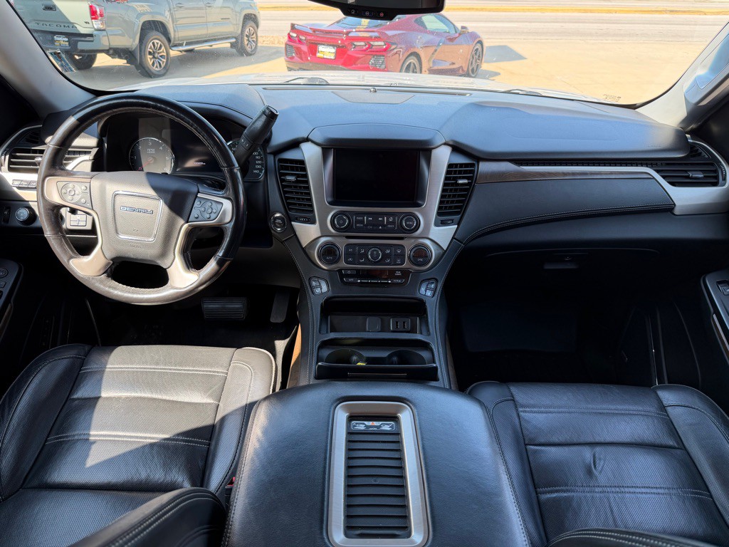 2018 GMC Yukon Image 14