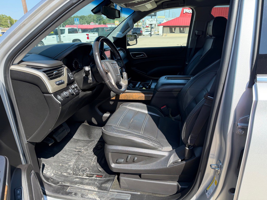 2018 GMC Yukon Image 20