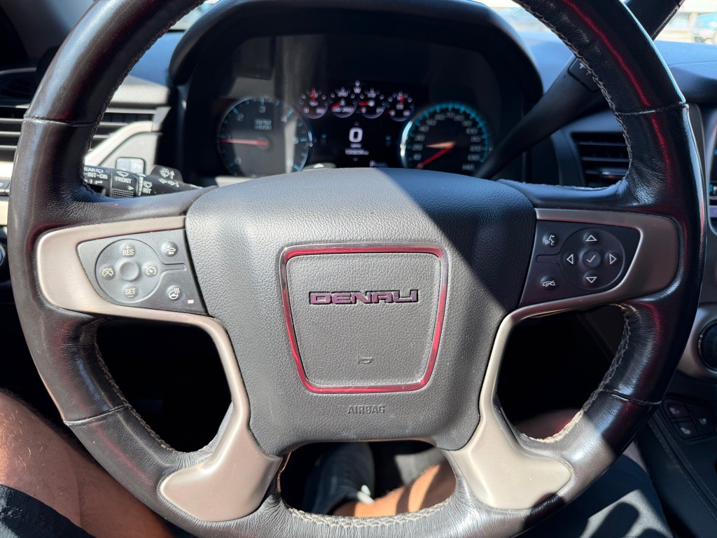 2018 GMC Yukon Image 25
