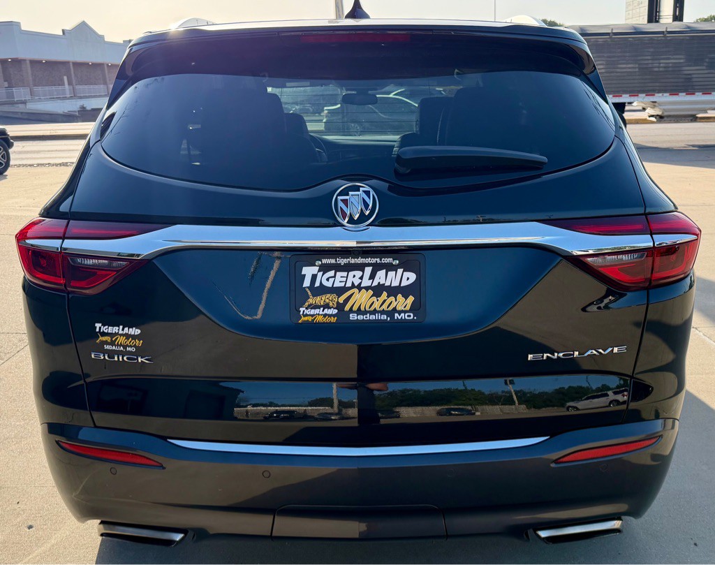 2018 Buick Enclave Image 6