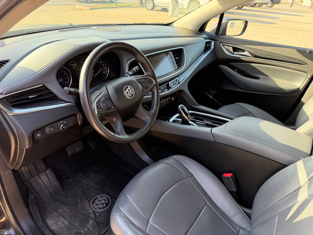 2018 Buick Enclave Image 19