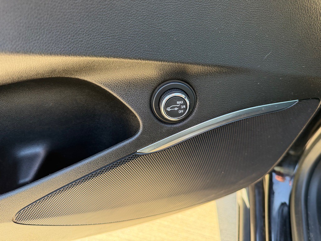 2018 Buick Enclave Image 21