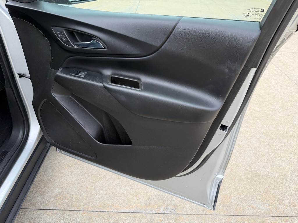 2018 Chevrolet Equinox Image 10