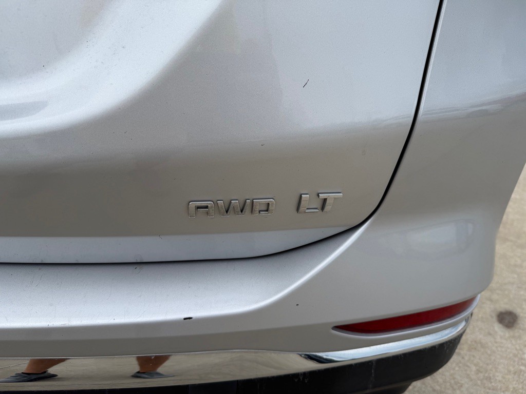 2018 Chevrolet Equinox Image 16