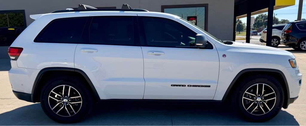 2018 Jeep Grand Cherokee Image 8