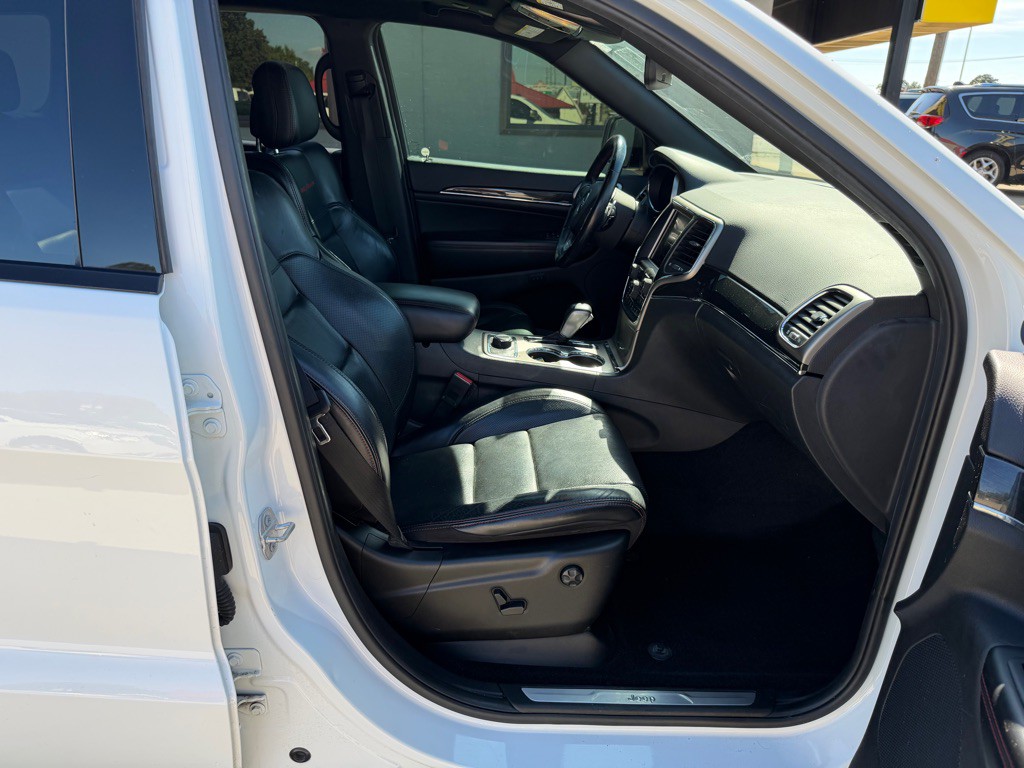 2018 Jeep Grand Cherokee Image 11