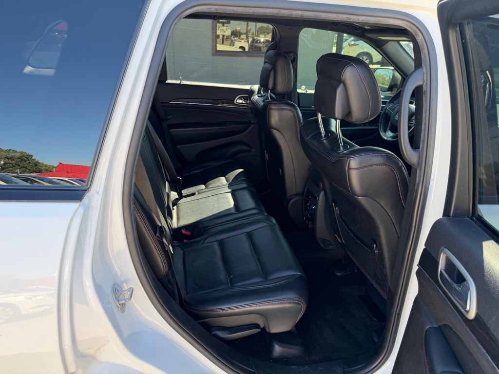 2018 Jeep Grand Cherokee Image 12