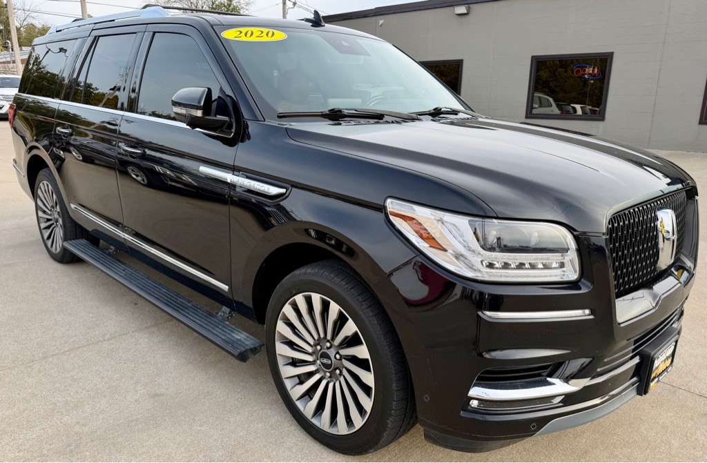2020 Lincoln Navigator Image 1
