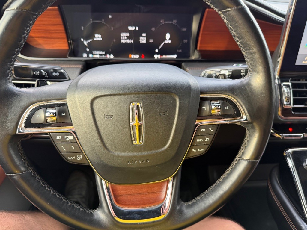 2020 Lincoln Navigator Image 12