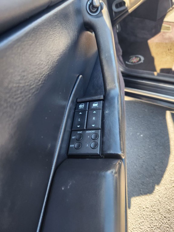 1992 Cadillac Allante Image 16